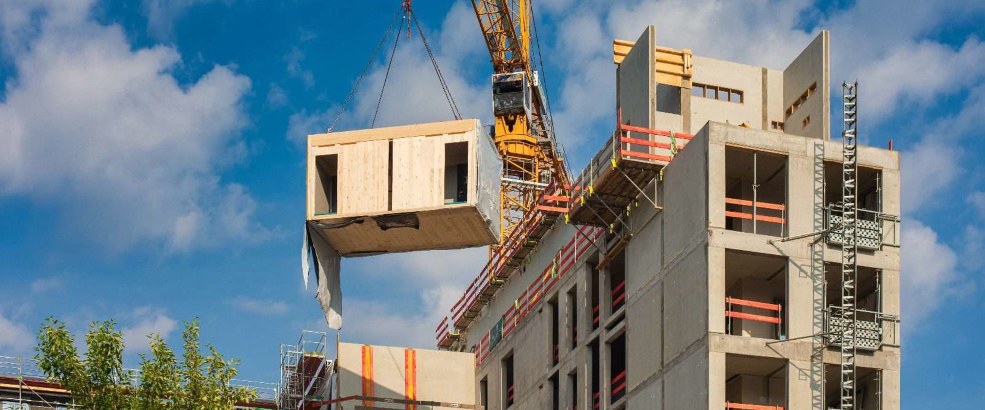 The Advantages and Challenges of Modular Construction